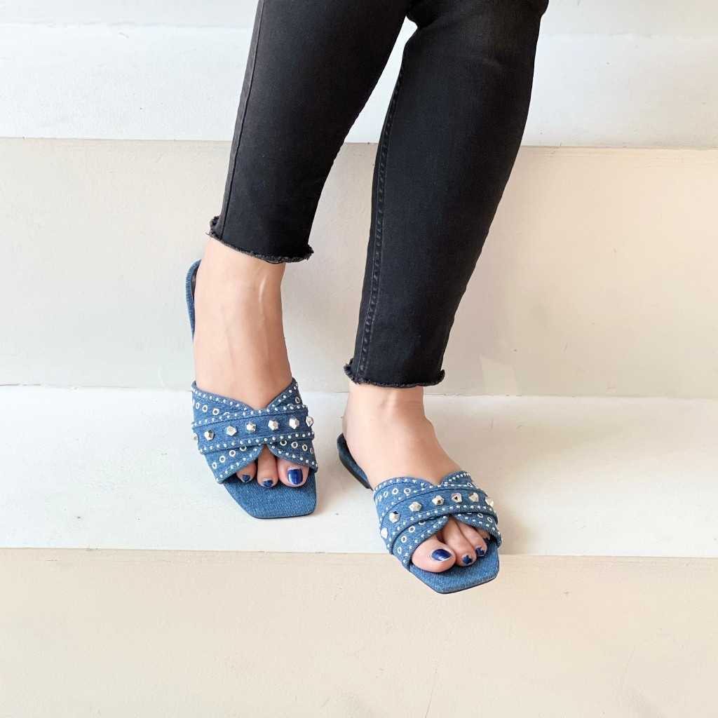 ZR ZARA DENIM EYELET STUDS BUCKLED FLAT SANDALS 01958