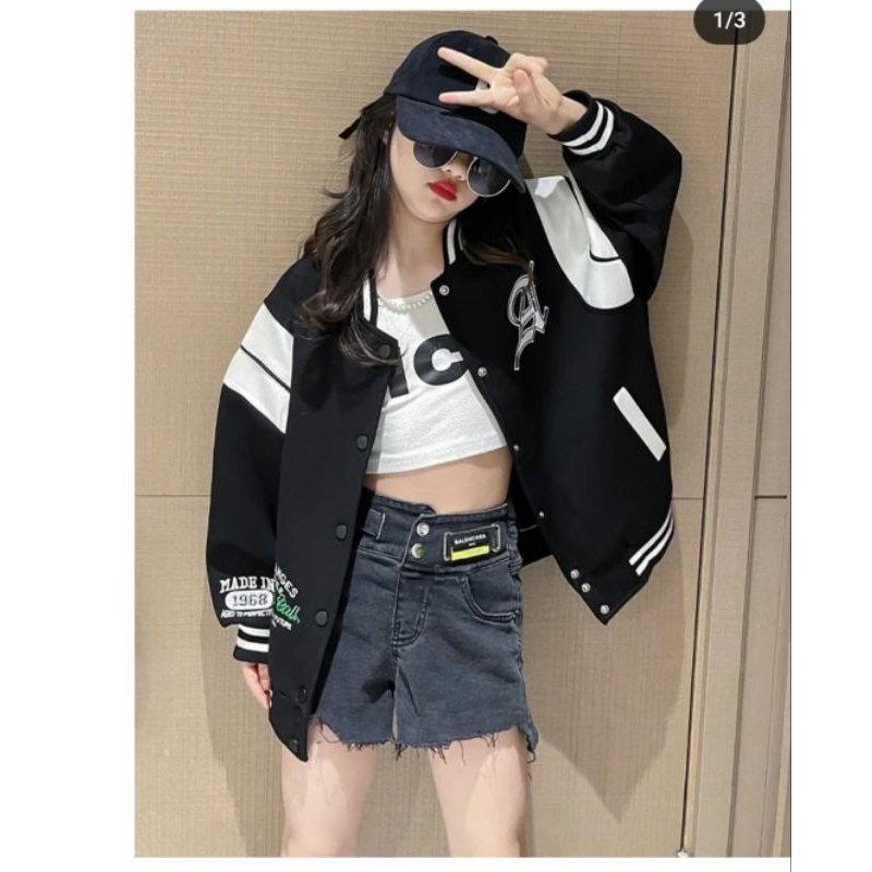 A CHANGES JACKET BASEBALL ANAK