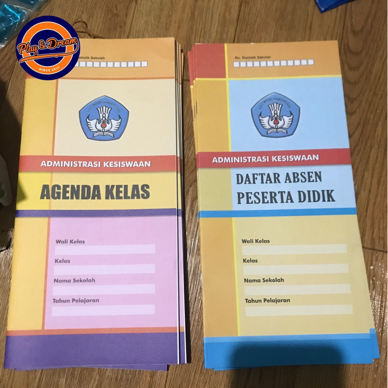 

Buku Agenda Kelas Absen Kelas Sekolah Administrasi