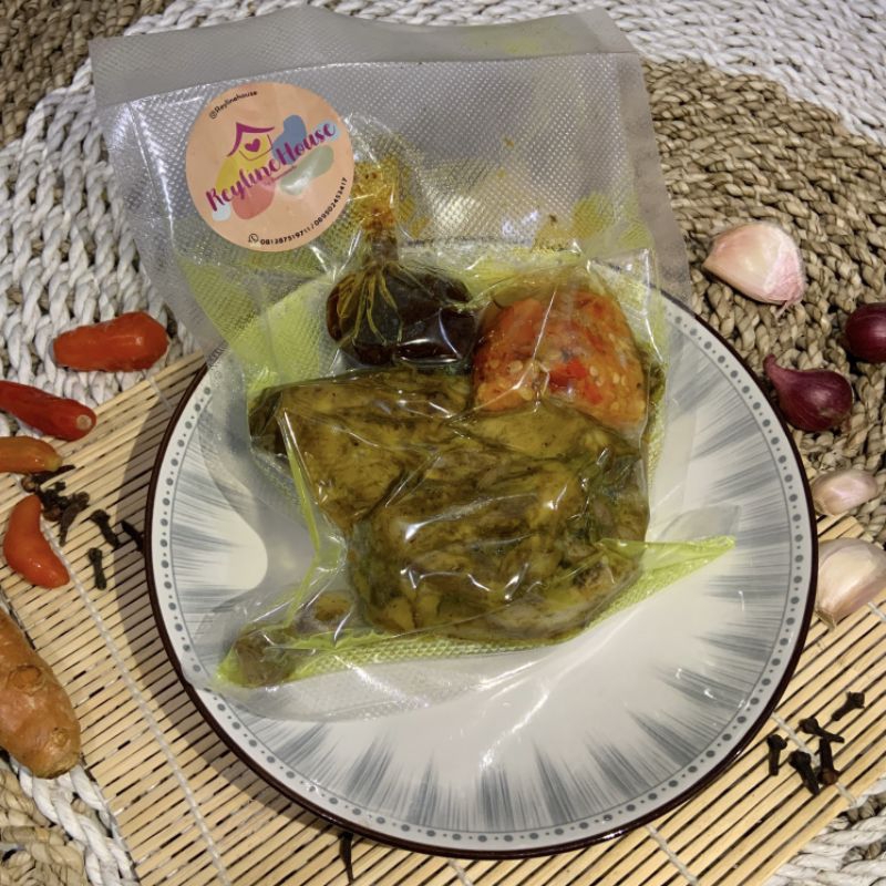 

Bebek ungkep empuk meresap hingga ke tulang