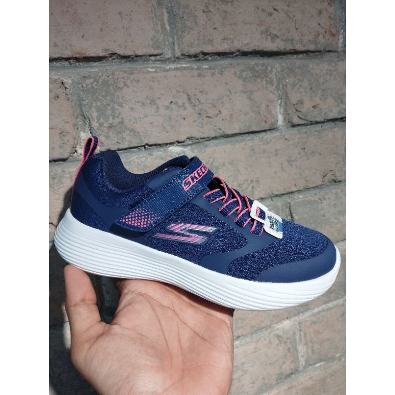 BEST SELLER SEPATU SKECHERS GIRLS SPORT GORUN 400V2-303560LBK