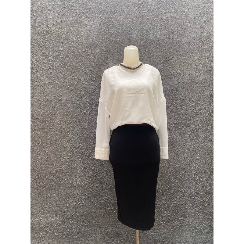 dress lengan panjang putih bekas preloved