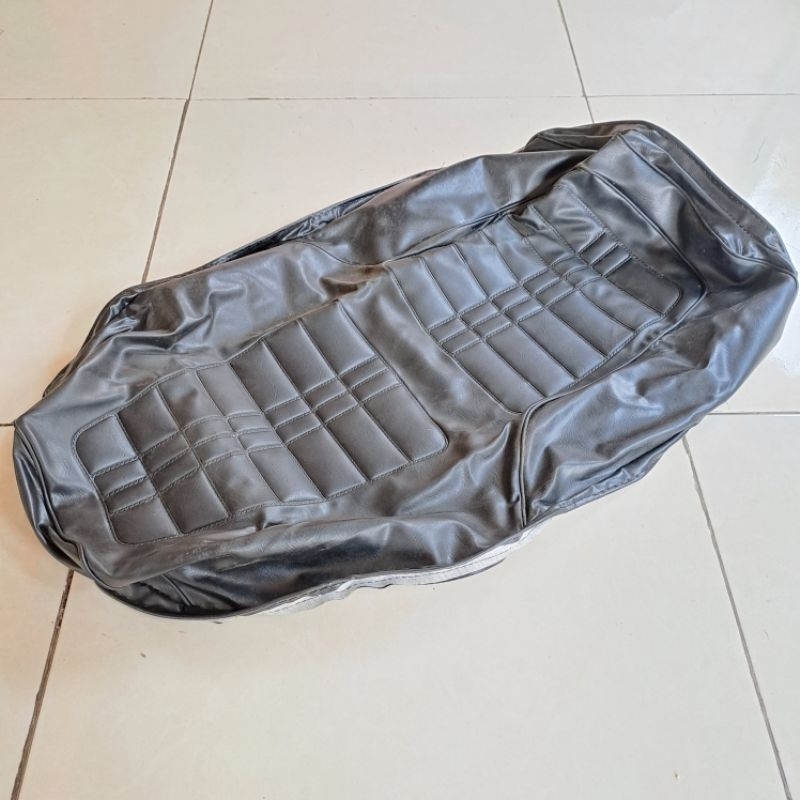 COVER KULIT KRAKAP JOK SUZUKI TRS  KATANA ORI ORIGINAL NOS