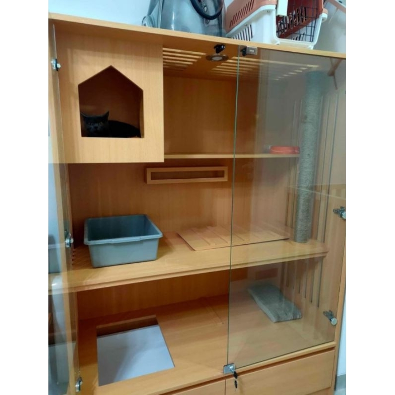 KANDANG KUCING KAYU KACA MEWAH
