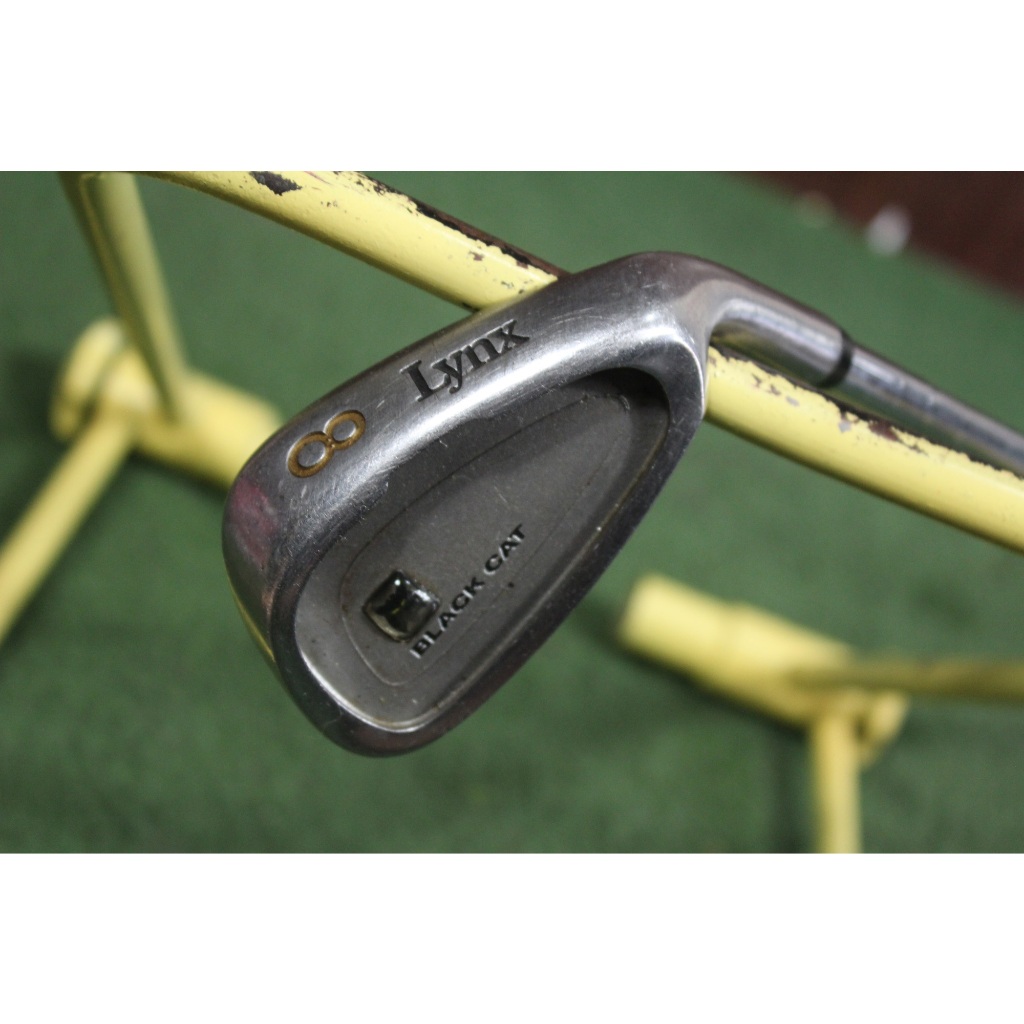 Stick Golf Iron No. 8 Lynx Black Cat USA