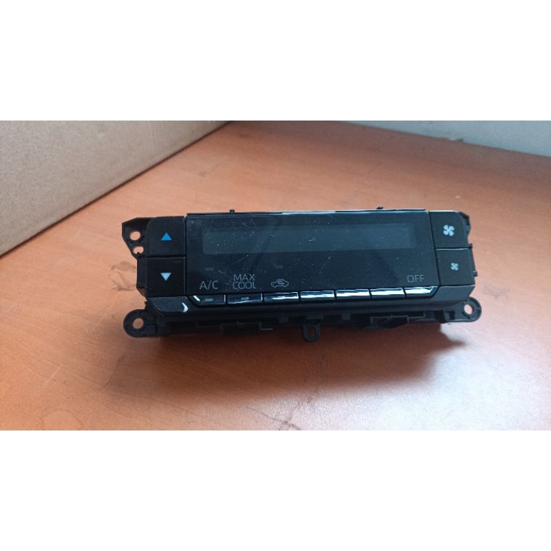 panel AC MOBIL TOYOTA AVANZA, XENIA (original)