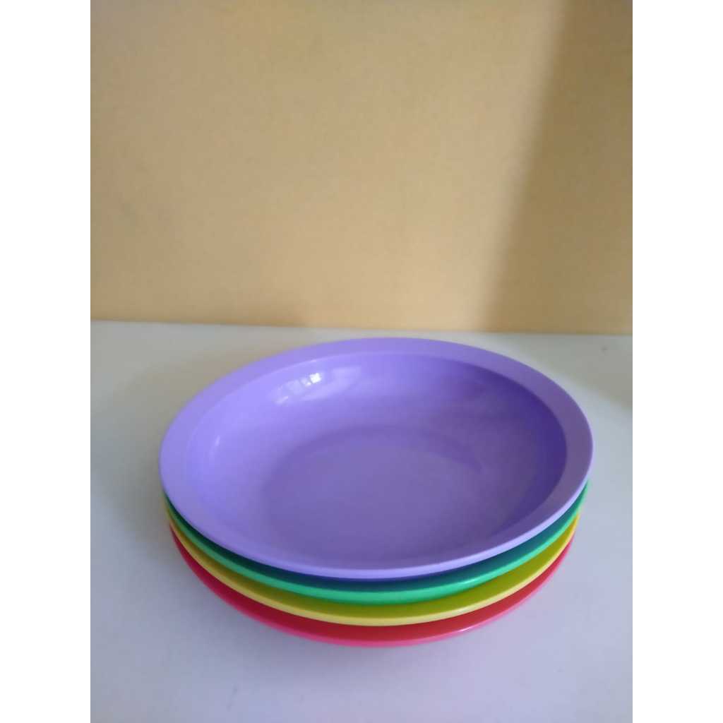 TUPPERWARE - CRESCENDO PLATE LARGE