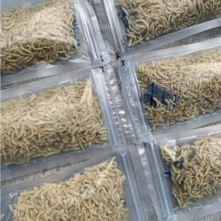 

Triuk 'Teri Kriuk' - Gluten Free - Minyak Kelapa