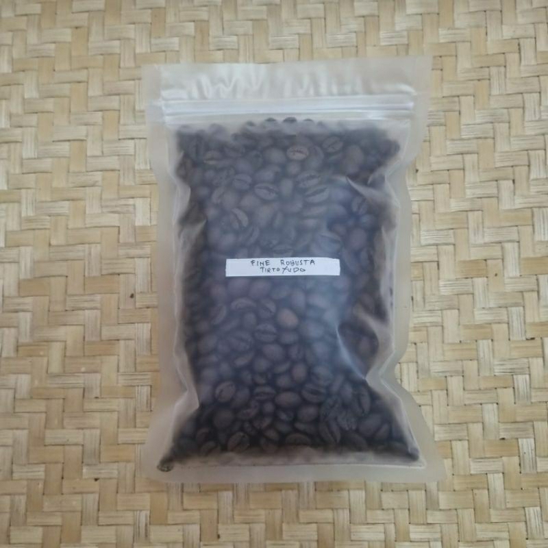 

Kopi fine robusta Tirtoyudo 250 gram