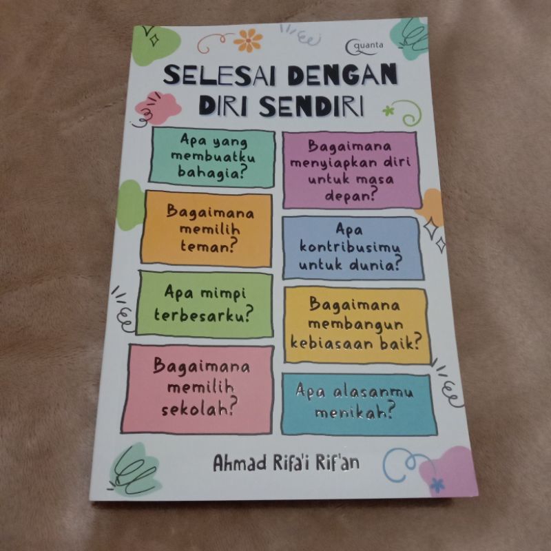 

BUKU SELESAI DENGAN DIRI SENDIRI KARYA Ahmad Rifai Rif'an Original Preloved New