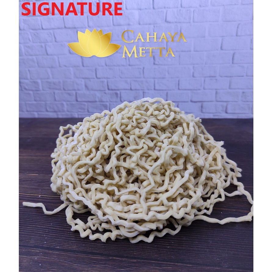 

COD Mie Mentah Bakmi Ayam Keriting Siantar Telor Ayam Super 1 kg