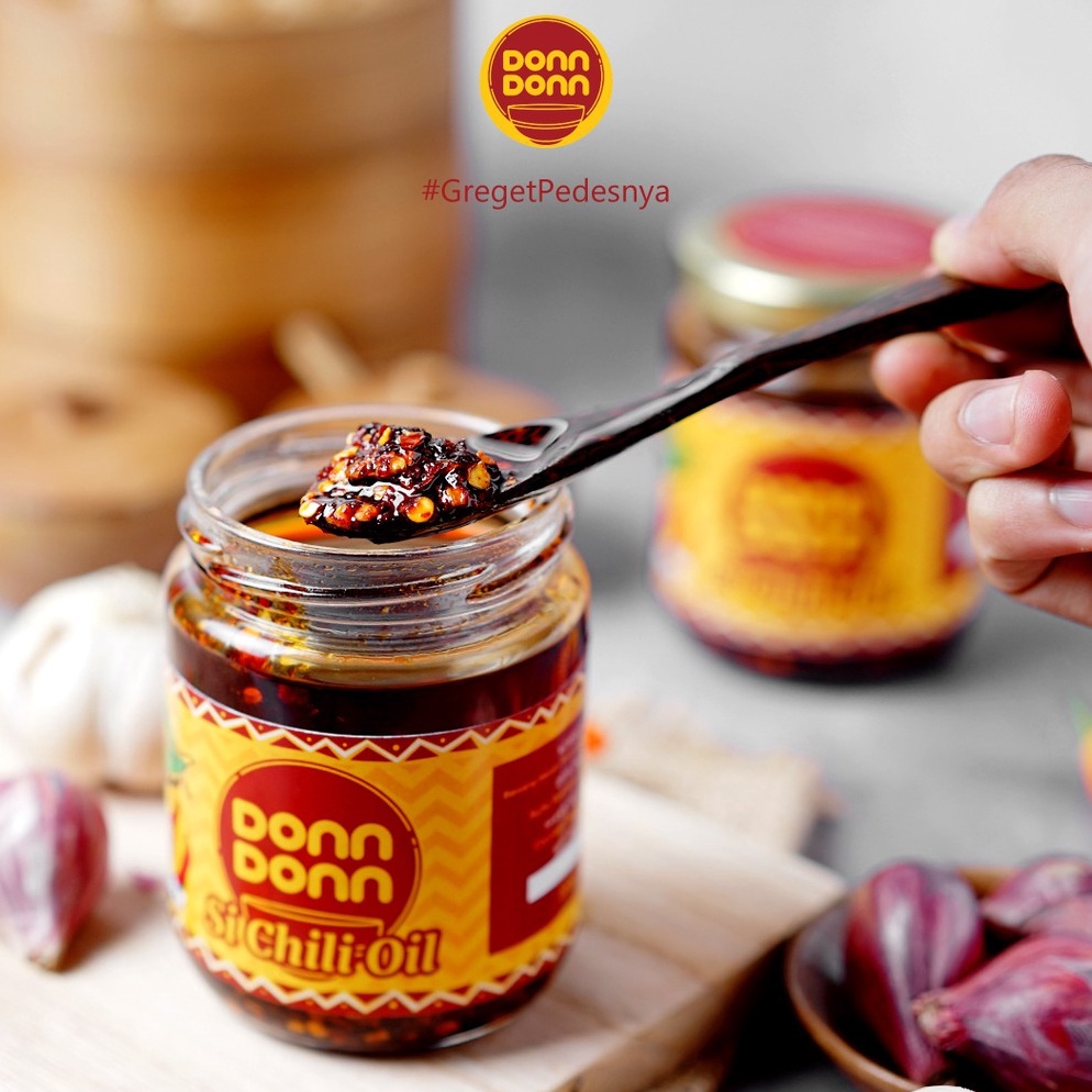 

CHILI OIL PEDAS HALAL MUI CHILI OIL HOMEMADE FRESH MINYAK CABAI PEDAS DONNDONN 2ML
