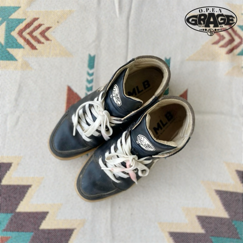 Vintage New York Yankees Sneakers Official MLB