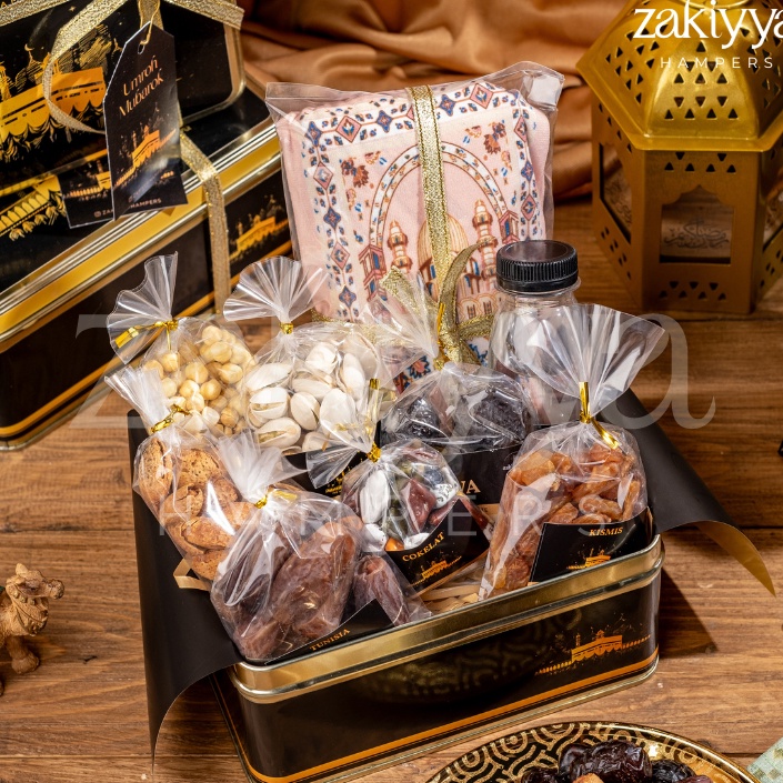 

TERBARU Hampers Paket OlehOleh Souvenir Haji Dan Umroh Premium Paket Deluxe Anthurium