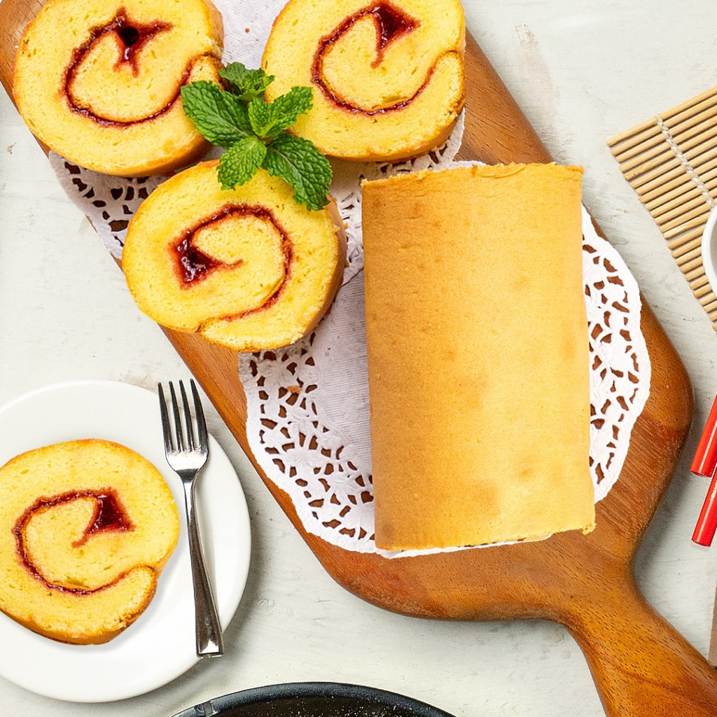 

Bolu Gulung Roll Cake Selai Strawberry