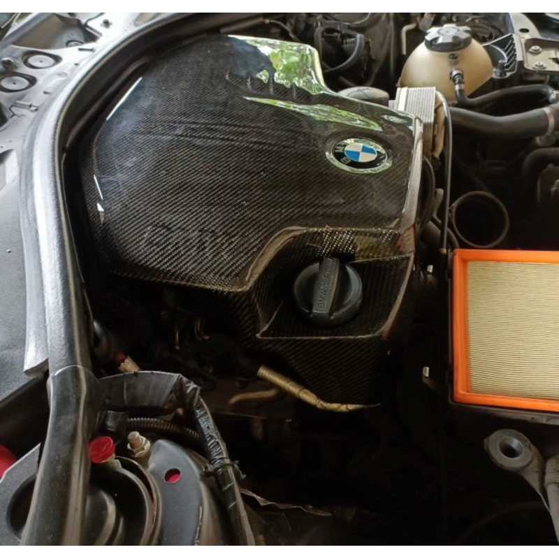 Cover engine bmw f30 carbon kevlar/carbon fiber