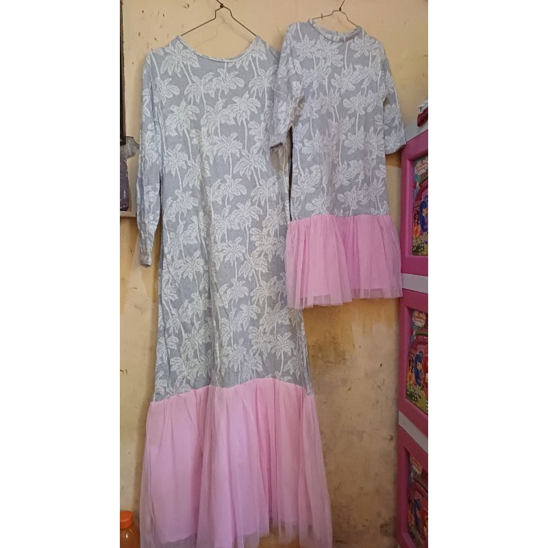 Jpuff tutu dress princess dress anak dan bunda, Ori JPUFF motif ghania kelapa abu PL Preloved