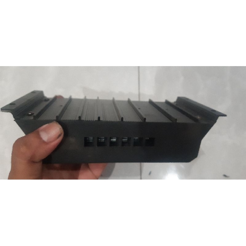 scc solar charge controller 50A ups dc