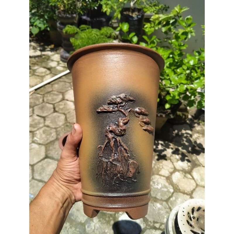 Pot Bonsai Bulat Cascade Relief