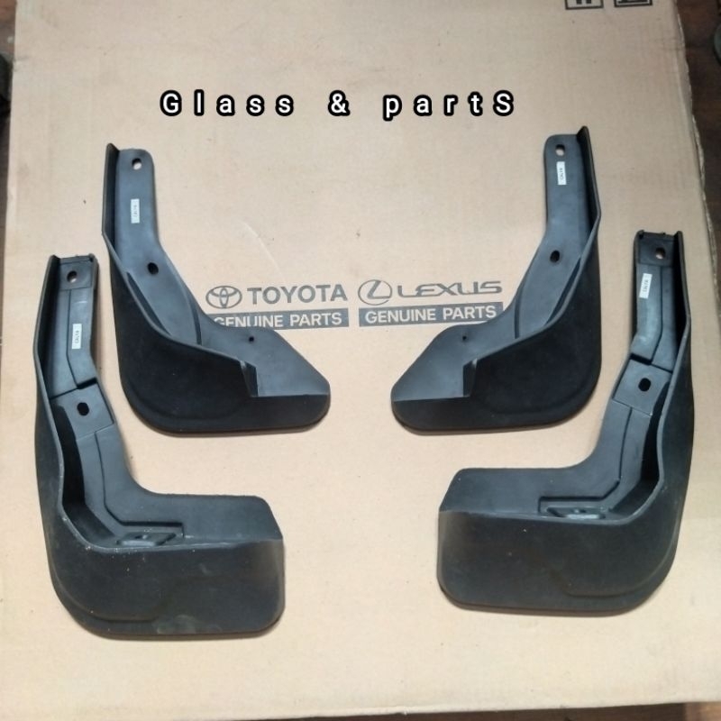 MUD GUARD/KARPET LUMPUR CALYA/SIGRA ORIGINAL