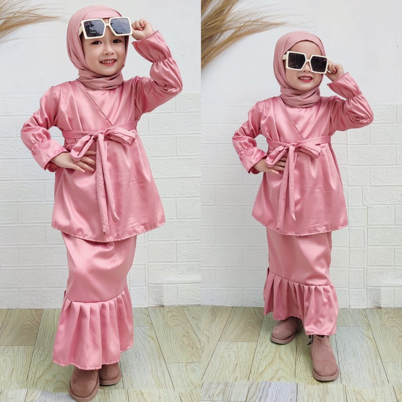 Jual Setelan Baju Muslim Anak Perempuan Gamis Mermaid Bahan Maxmara Silk Usia 18 Tahun
