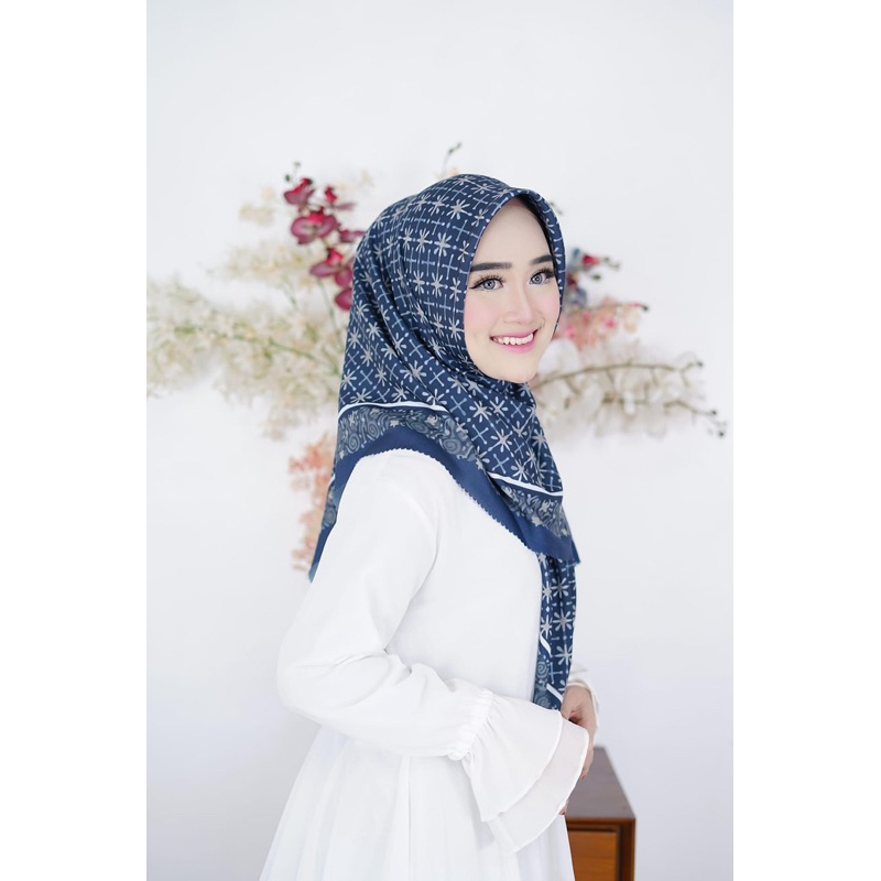Segiempat Voal by Wafda hijab