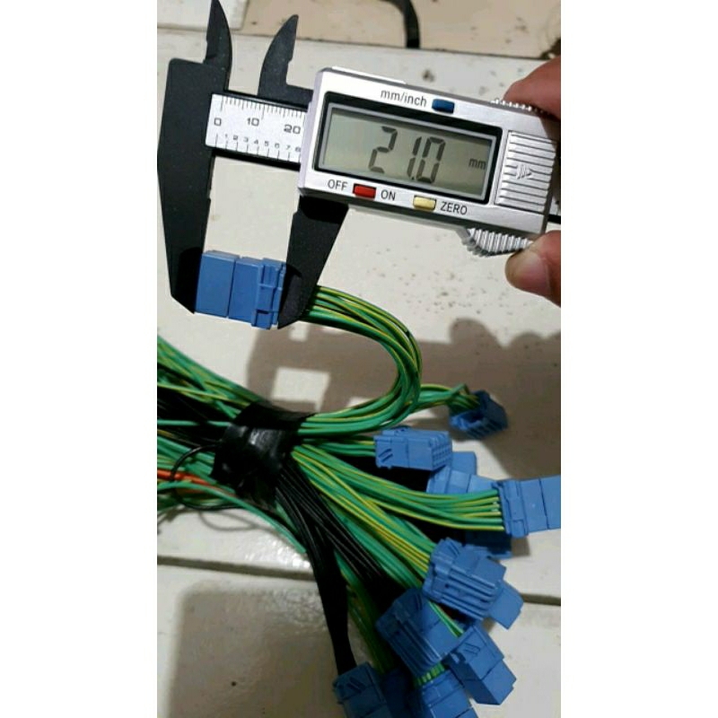 soket ground pin 12 Honda Jazz HRV BRV Mobilio Freed CRV Brio Accord Accura Airwave Maestro Oddyssey