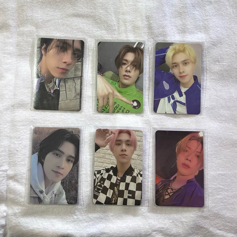 NCT WAYV HENDERY YUTA PC UNIVERSE RESONANCE STICKER KICKBACK