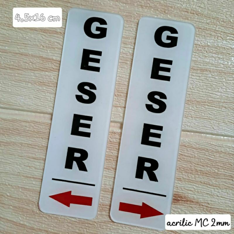 

Sign Akrilik Geser Kanan Kiri Pintu Kantor, Sekolah, Toko ( harga untuk satu set)
