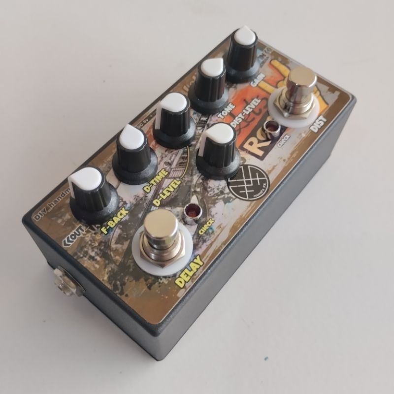 efek gitar 2in1 distorsi delay