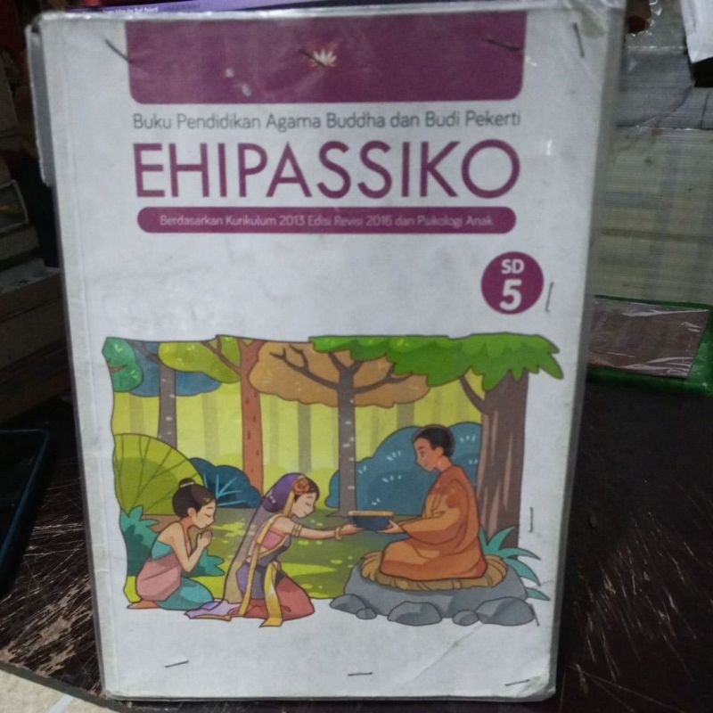 BUKU AGAMA BUDDHA UNTUK SD KELAS 5