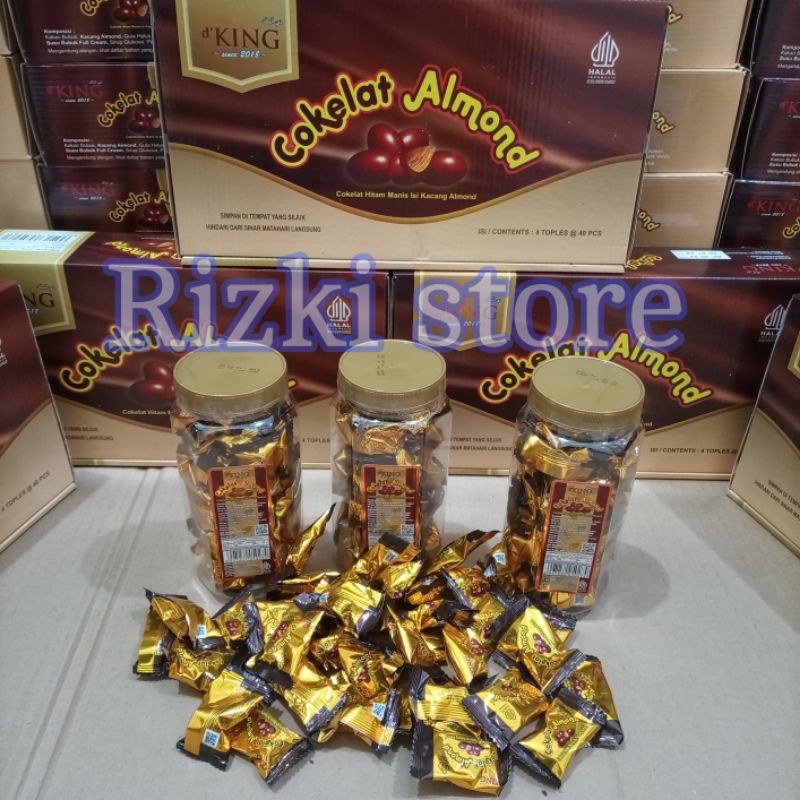 

Coklat almond 4 Toples dalam 1 dus
