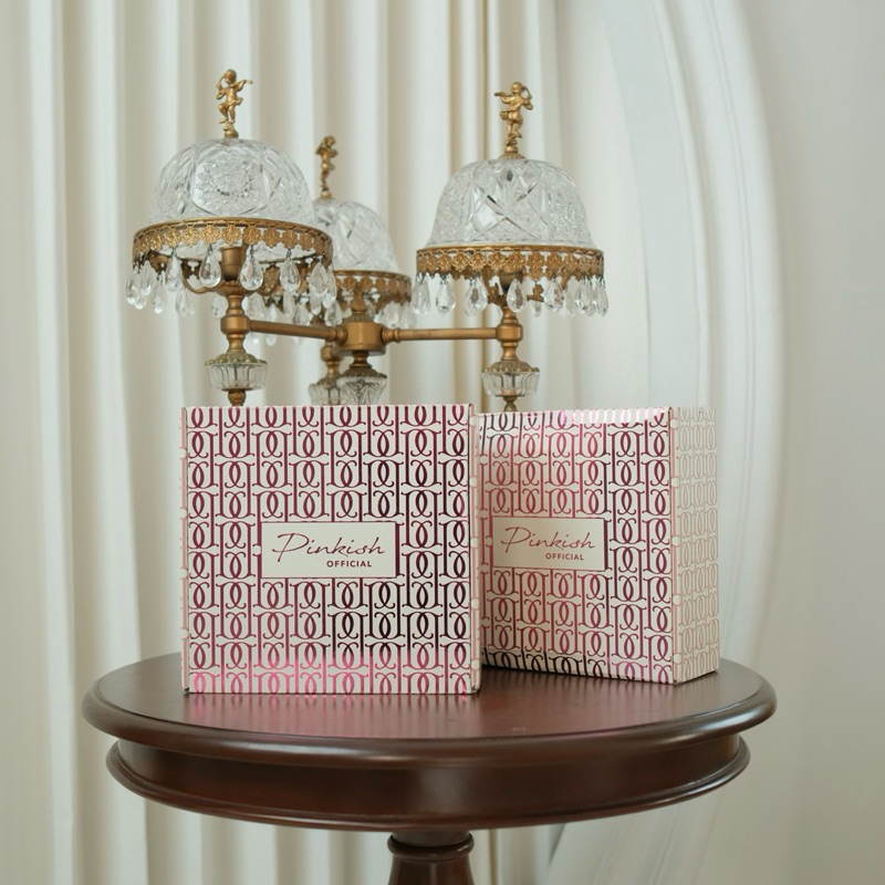 

Pinkish Official - Box Hampers