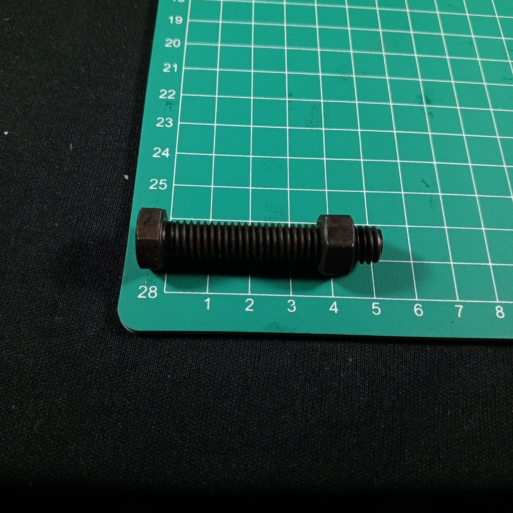 Baut Mur Hitam Baja Kunci 14 Moon Lion 3/8 x 2 Inci