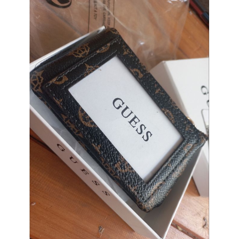 preloved guess card dompet kecil