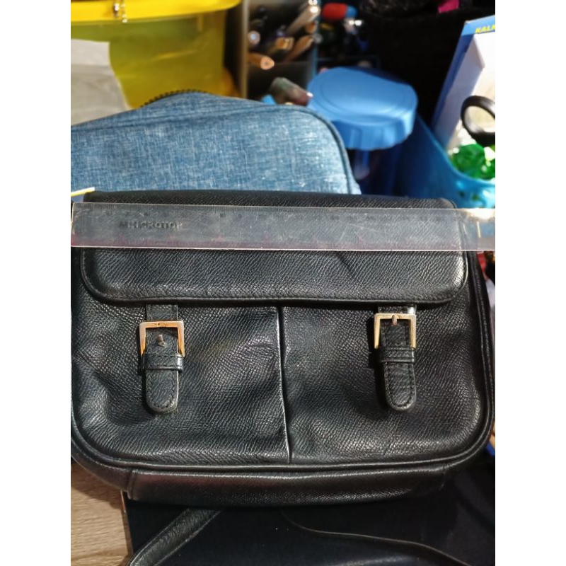 Tas selempang model postman