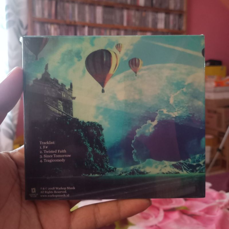 CD POLYESTER EMBASSY