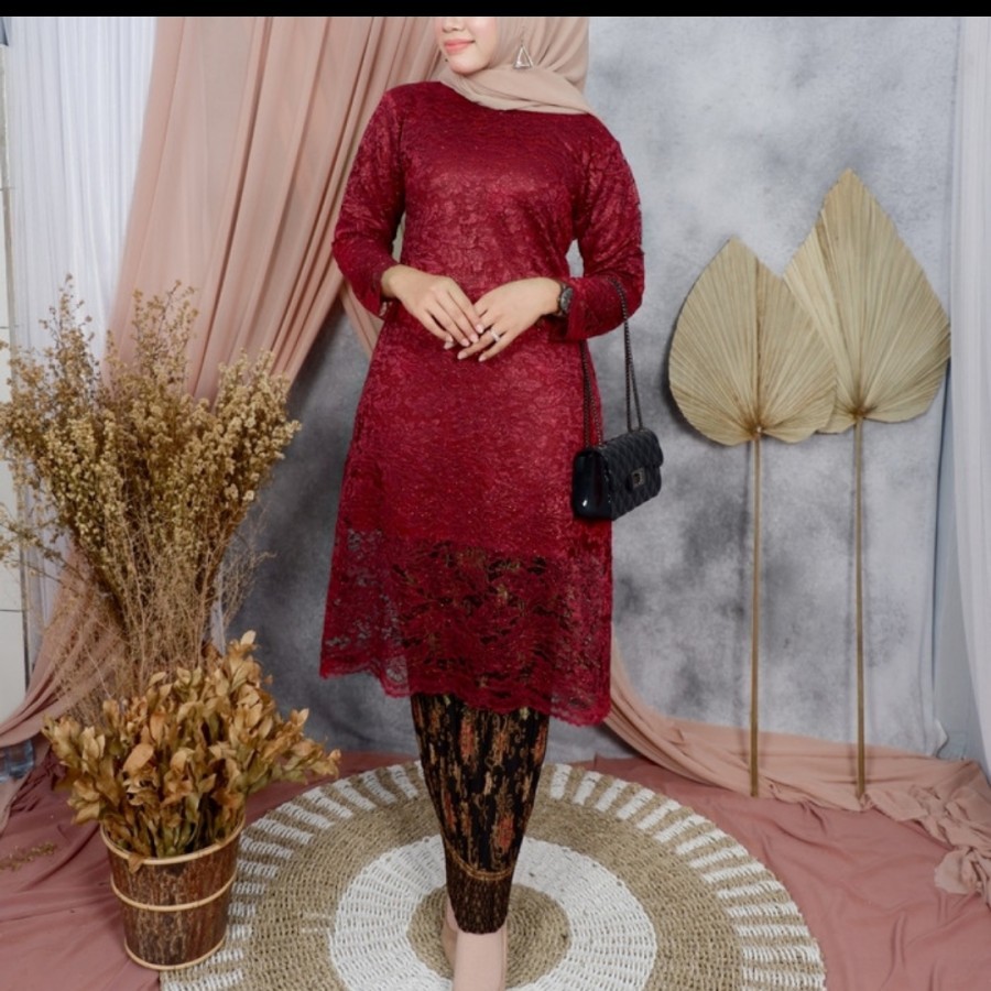 Satu Set Tunik Brukat 2 lapis rok plisket foil Maroon