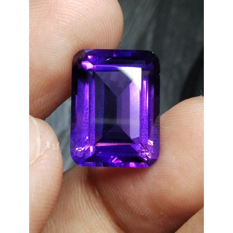 Natural Amethyst Kecubung 16x12x7.5 mm 11.5 Ct Octagon Cutting Ungu Tua VVS Code 722