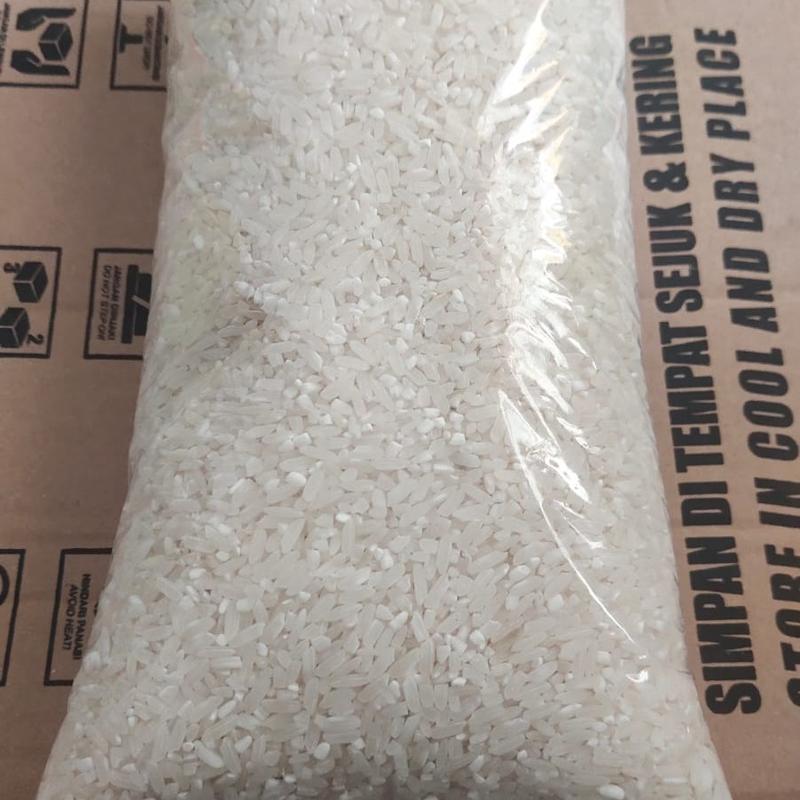 

5 KG Beras Premium Beras Putih Pulen Utuh tidak remuk Oke