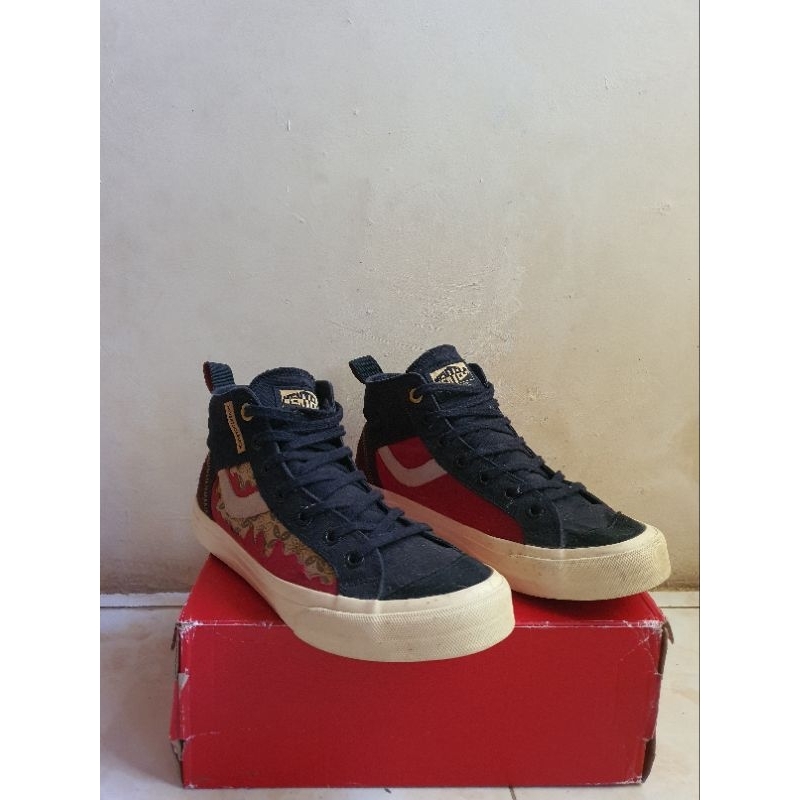 ventela nevertoolavish x yang ayam