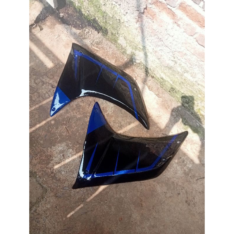 fairing/sayap lebar Yamaha R15 v2 model R1