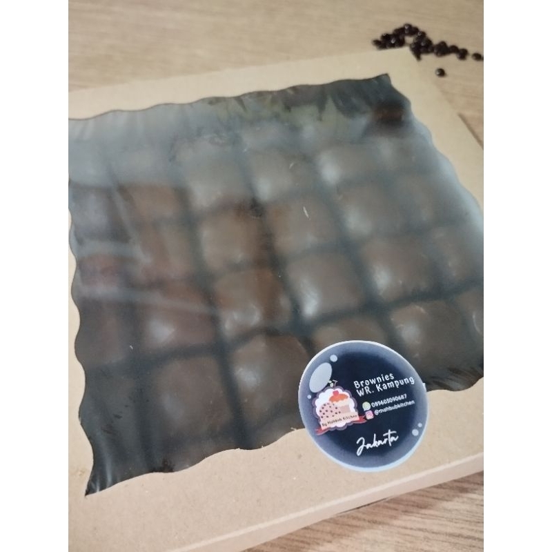 

BROWNIES FUDGY CLASSIC 20x20cm FRESH 100%(TANPA TOPING)