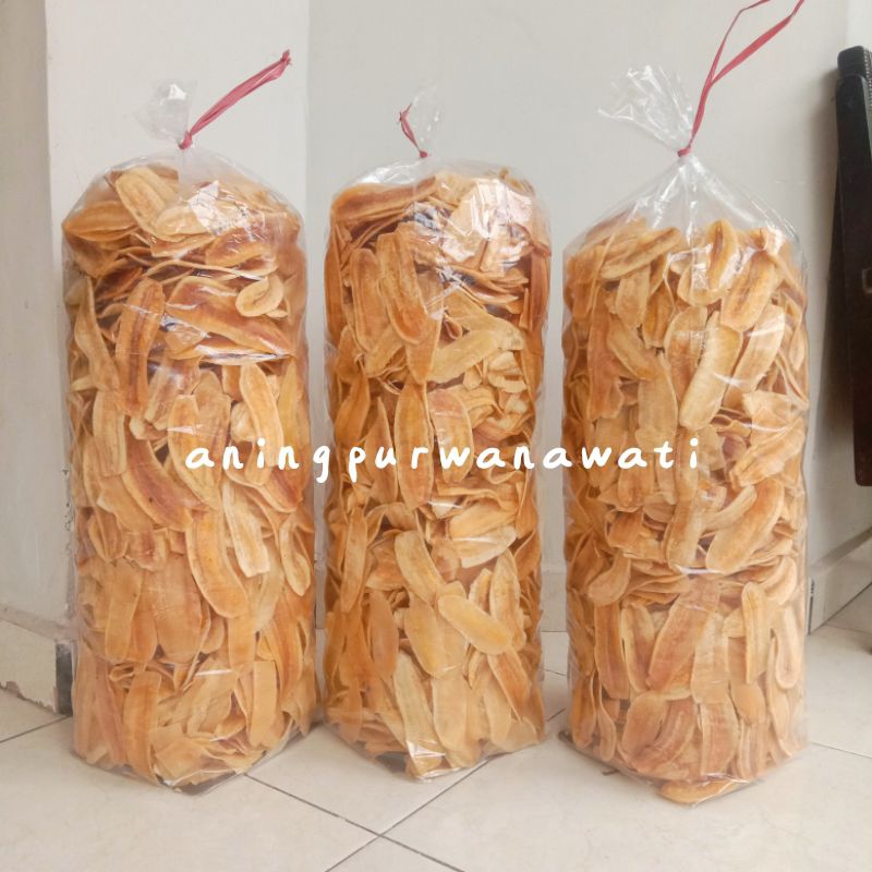 

1 KG - CAMILAN CERIPING KEPOK / KERIPIK PISANG KEPOK GURIH ASIN / JAJANAN TRADISIONAL