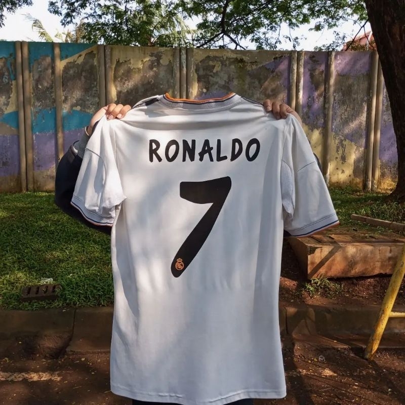Real Madrid home 2013/14 Original "RONALDO"