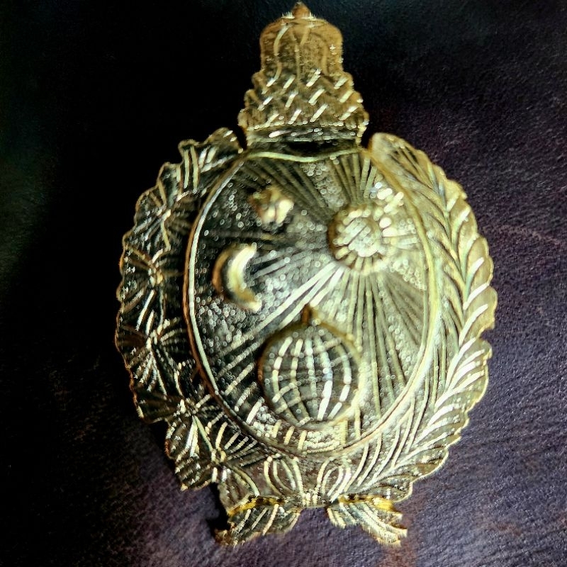 BROS KERATON LOGO KERATON SURAKARTA PIN KERATON SOLO RADYALAKSANA PAKUBUWONO BROS BESKAP BUSANA ADAT