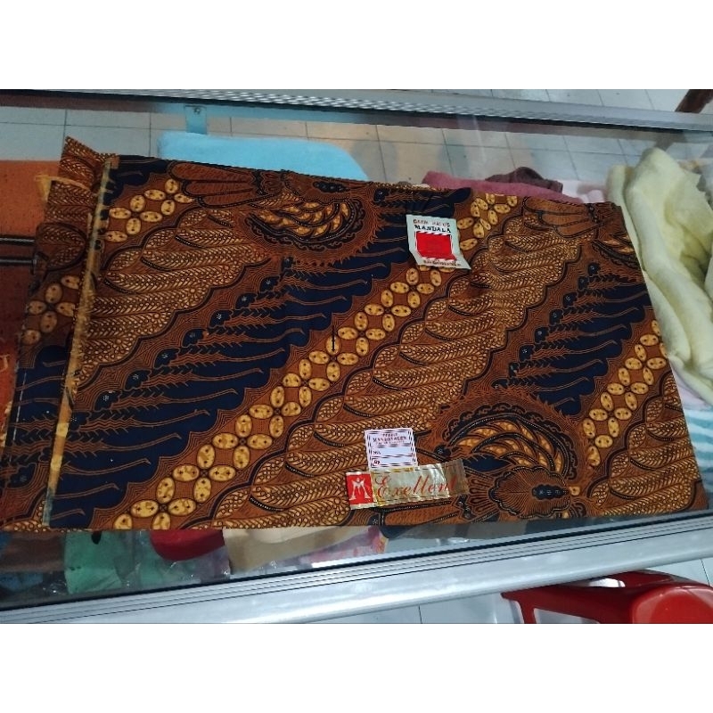 jarik mandala,kain batik pekalongan