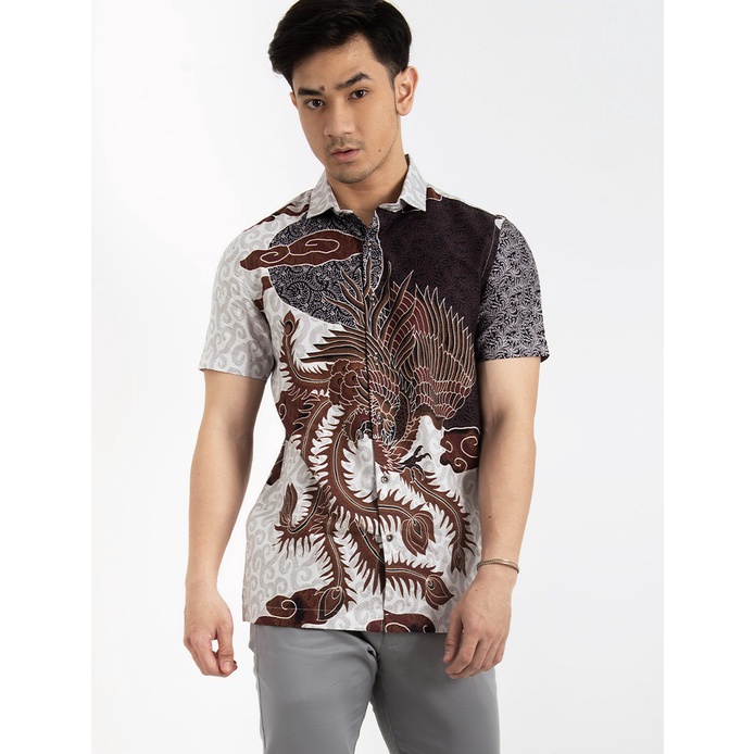 ORIGINAL MOC Kemeja Batik Lengan Pendek Pria DHANU  BEIGE
