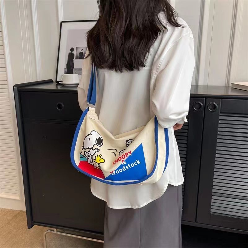 TAS BAHU , SHOULDER BAG , TAS SNOOPY PREMIUM BERWARNA, TAS CANVAS SNOOPY , TAS SELEMPANG , SLING BAG