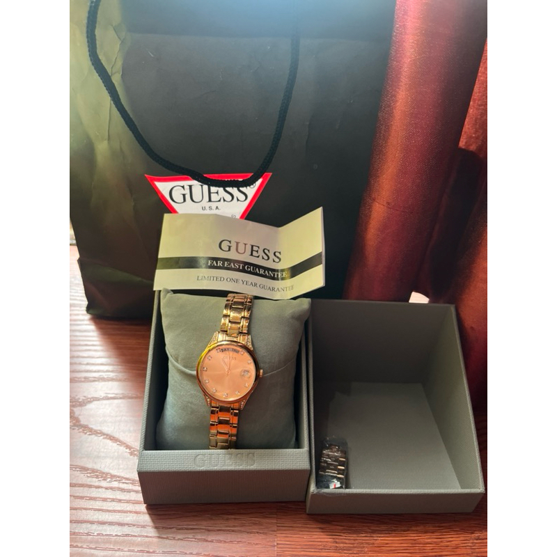 Jam Tangan Guess Wanita Original (Rose Gold)